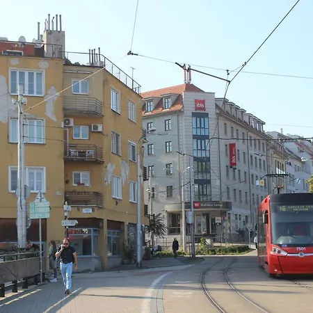 Leo Skalna * Bratislava